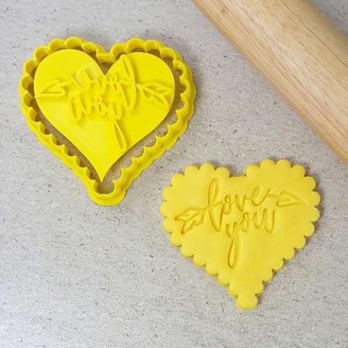Cookie Stamp Embosser and Cutter - Love You Heart - Click Image to Close